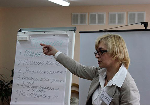Обучающий тренинг для волонтеров клуба «Элпис»
